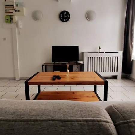 Spacieux T2 Proche Tribunaux Apartament
