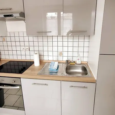 Apartament Spacieux T2 Proche Tribunaux