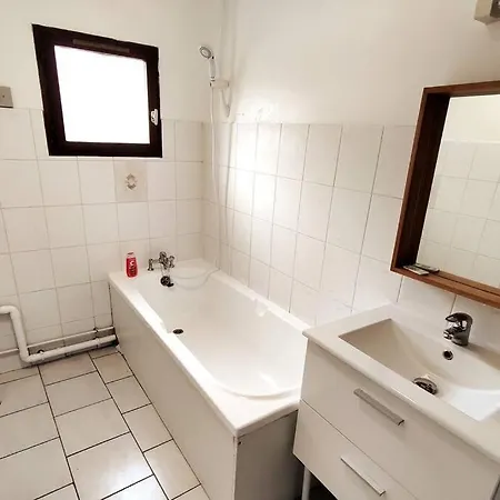 Appartement Spacieux T2 Proche Tribunaux *